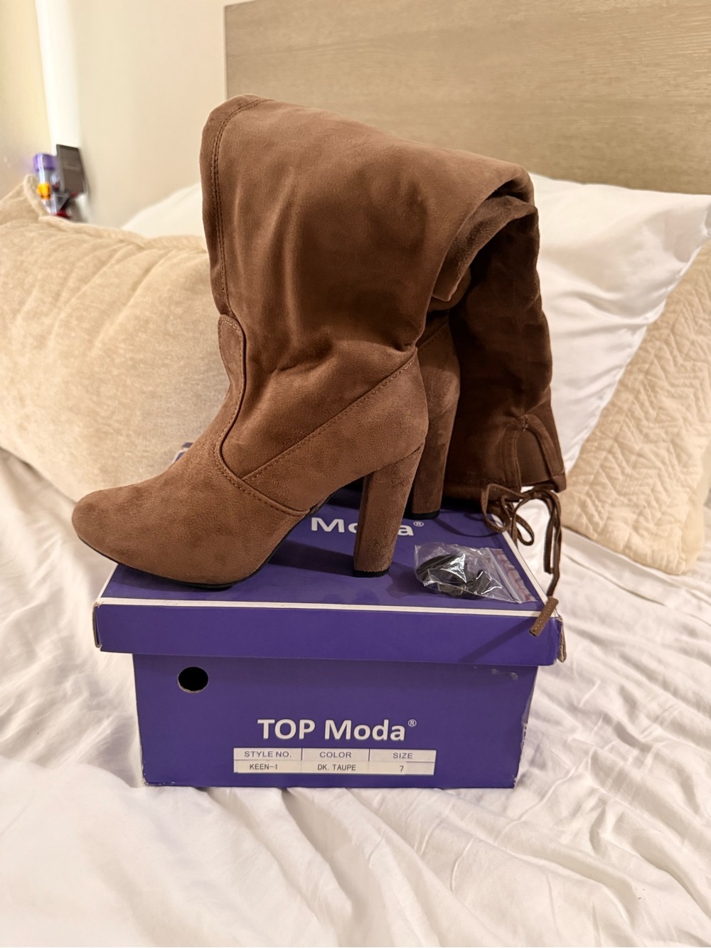TOP Moda Women’s Dark Taupe Suede Knee-High Block Heel Boots
